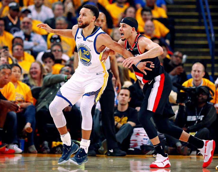 Seth Curry khá phũ khi từ chối lời mời ăn tối cùng anh trai, không muốn thấy tình anh em trong trận